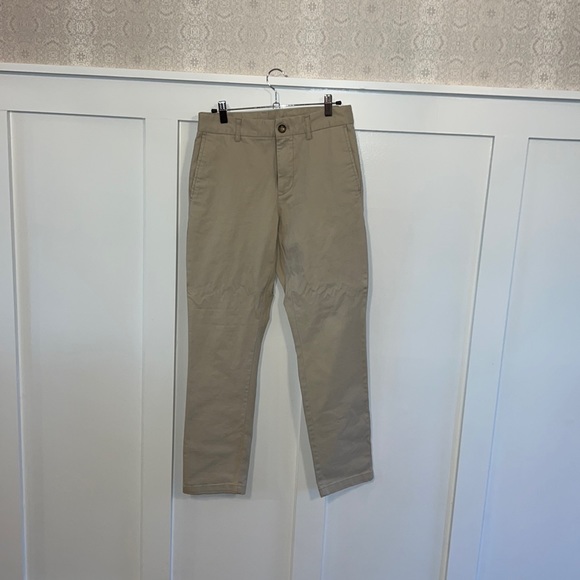 Old navy slim fit khakis (never worn) - Picture 1 of 5